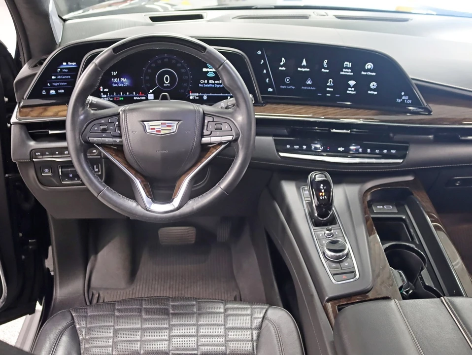 2023 Cadillac Escalade 5th Gen - Image 15 of 21