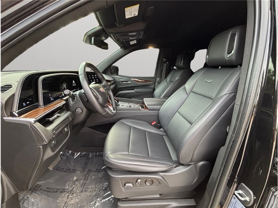 2023 Cadillac Escalade 5th Gen - Image 2 of 21