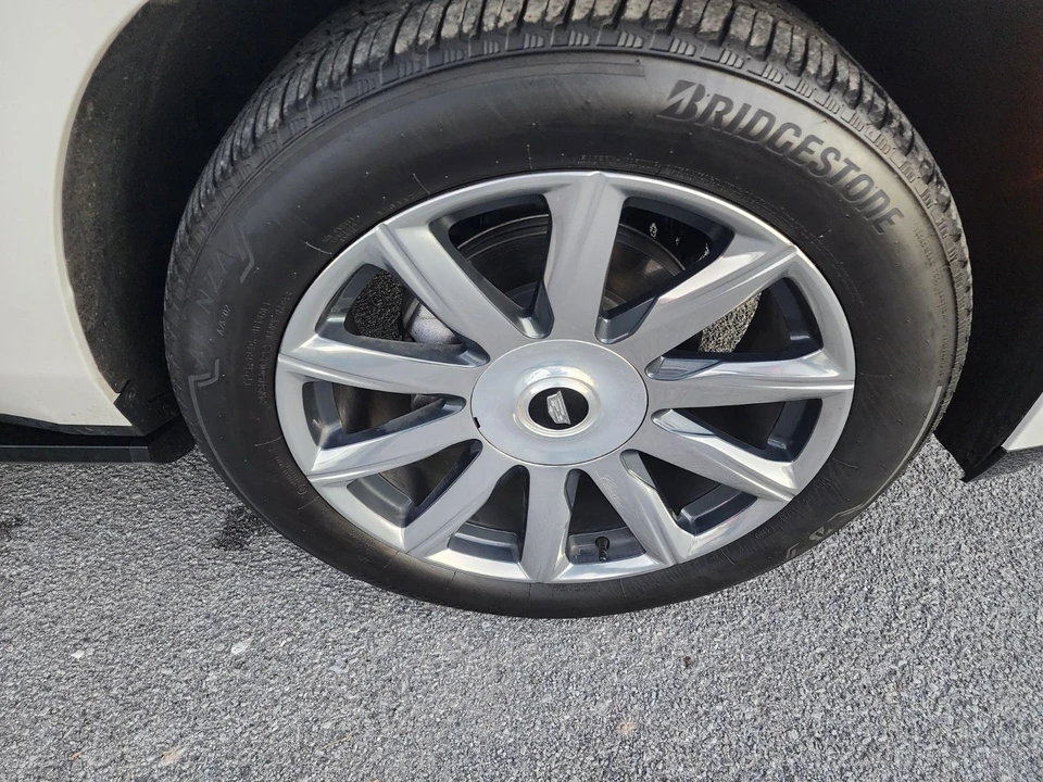 2023 Cadillac Escalade 5th Gen - Image 20 of 21