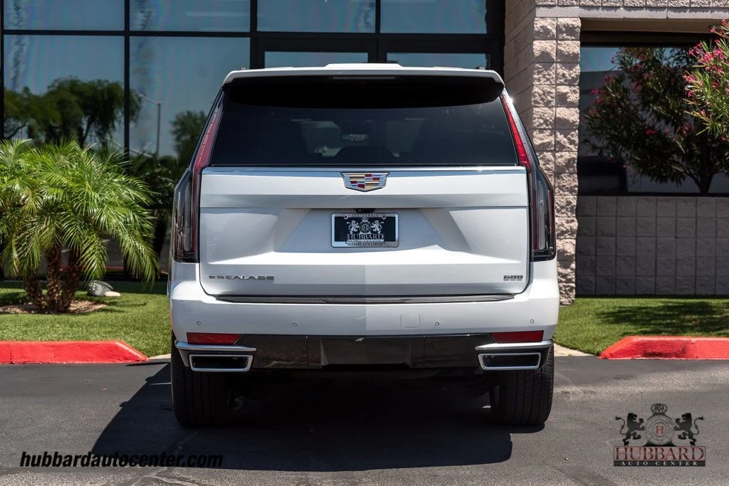 2023 Cadillac Escalade 5th Gen - Image 7 of 12
