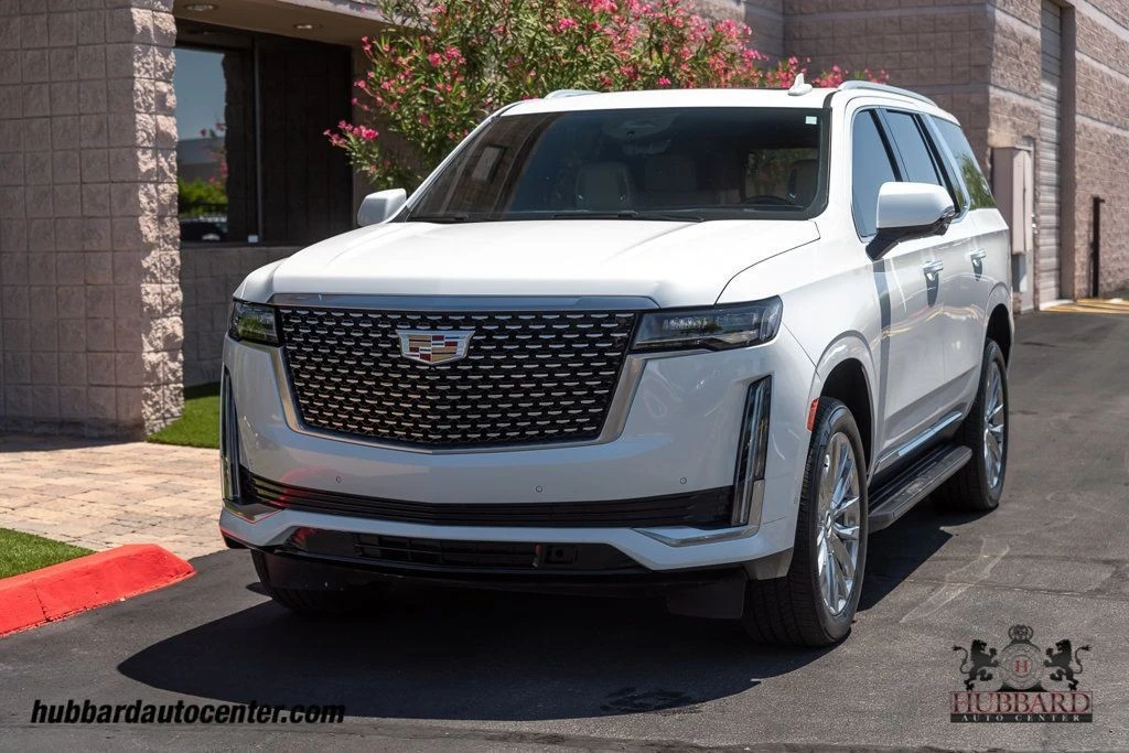 2023 Cadillac Escalade 5th Gen - Image 11 of 12