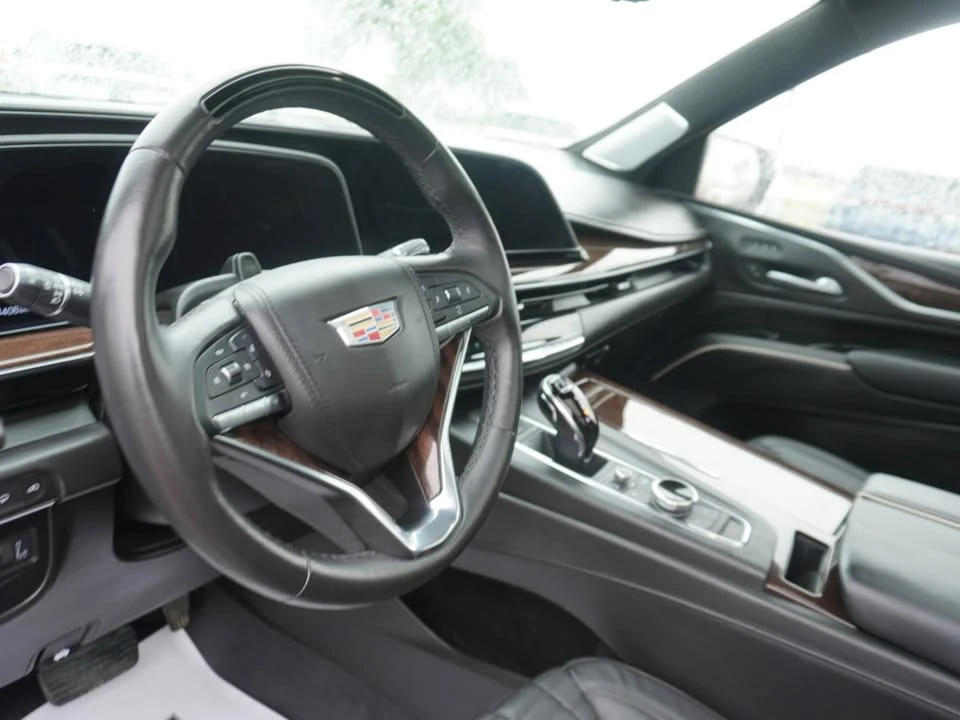 2023 Cadillac Escalade 5th Gen - Image 16 of 20