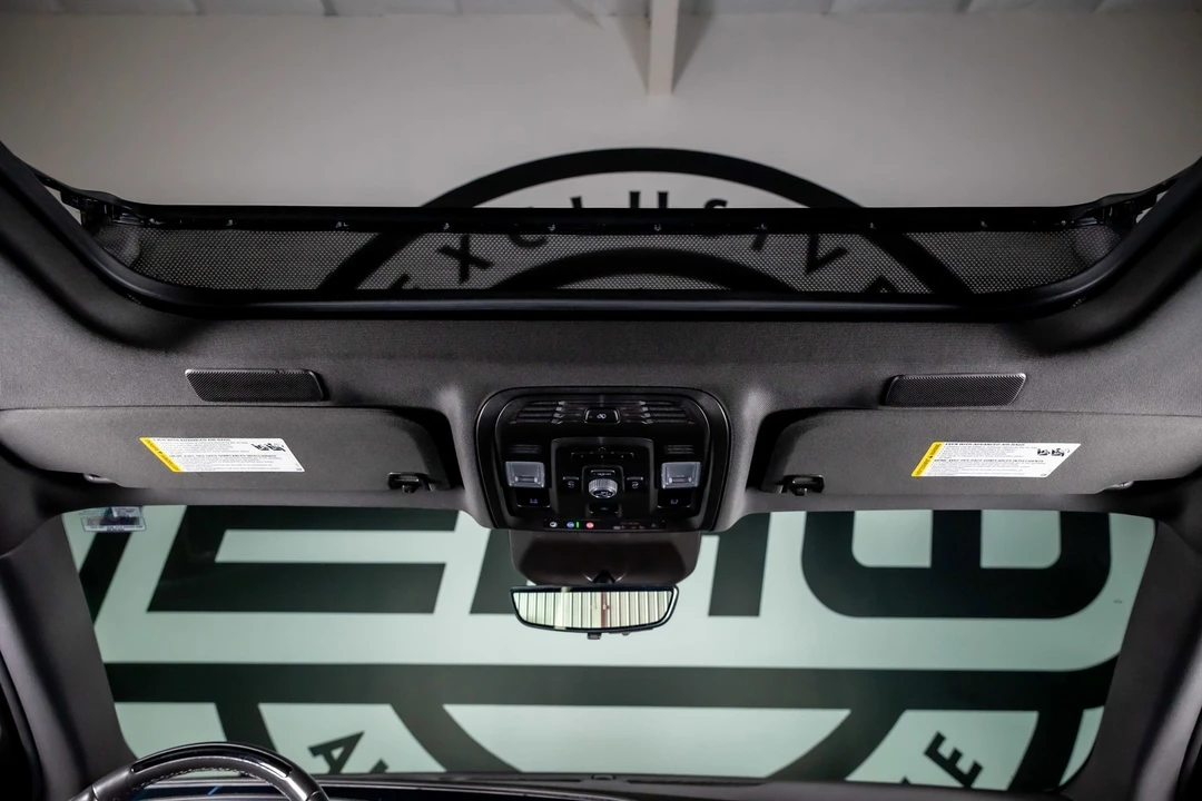 2023 Cadillac Escalade 5th Gen - Image 10 of 21