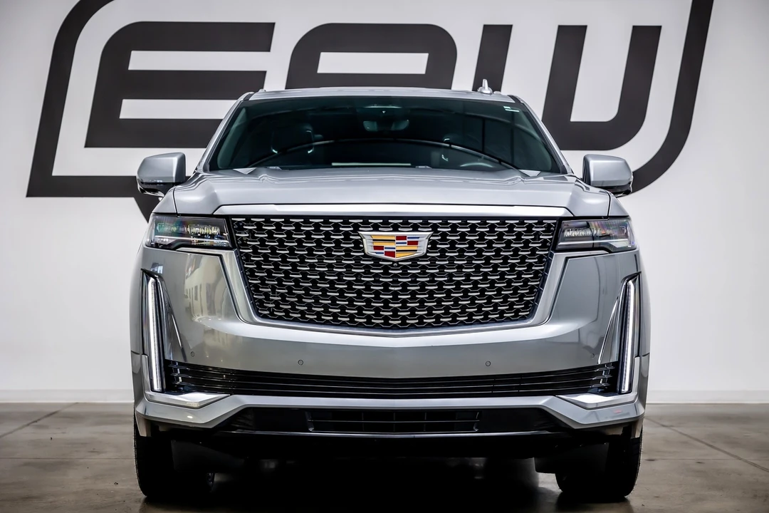 2023 Cadillac Escalade 5th Gen - Image 3 of 12