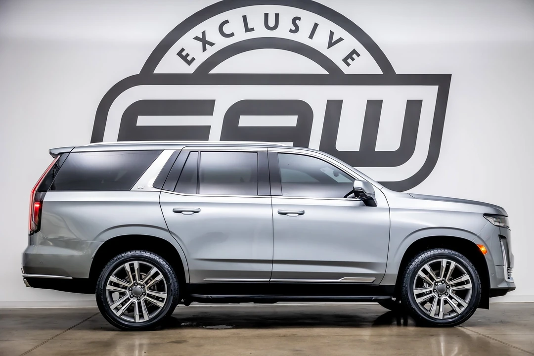 2023 Cadillac Escalade 5th Gen - Image 9 of 12