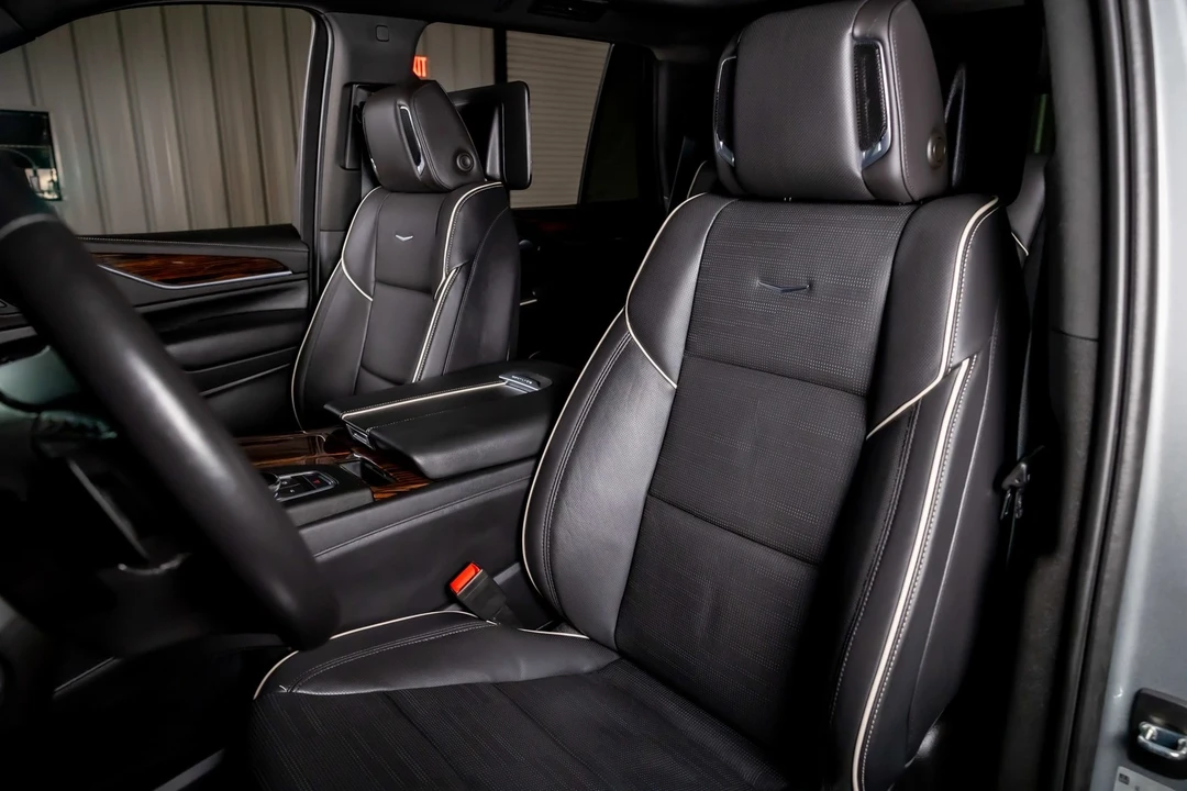 2023 Cadillac Escalade 5th Gen - Image 5 of 21