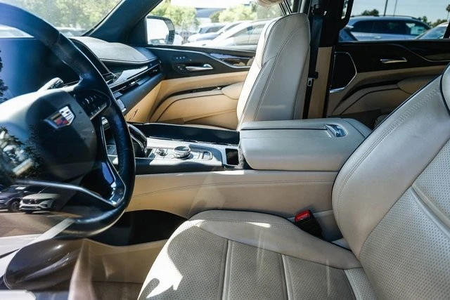 2023 Cadillac Escalade 5th Gen - Image 5 of 20