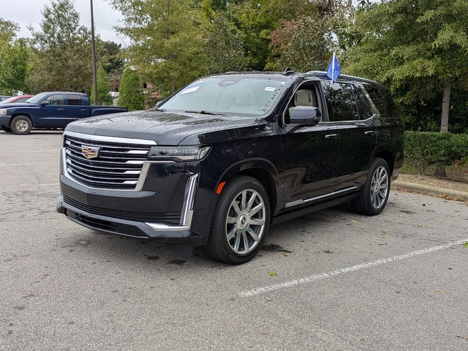 2023 Cadillac Escalade 5th Gen - Image 8 of 12