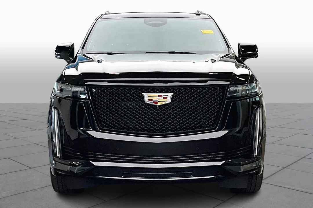 2023 Cadillac Escalade 5th Gen - Image 4 of 21