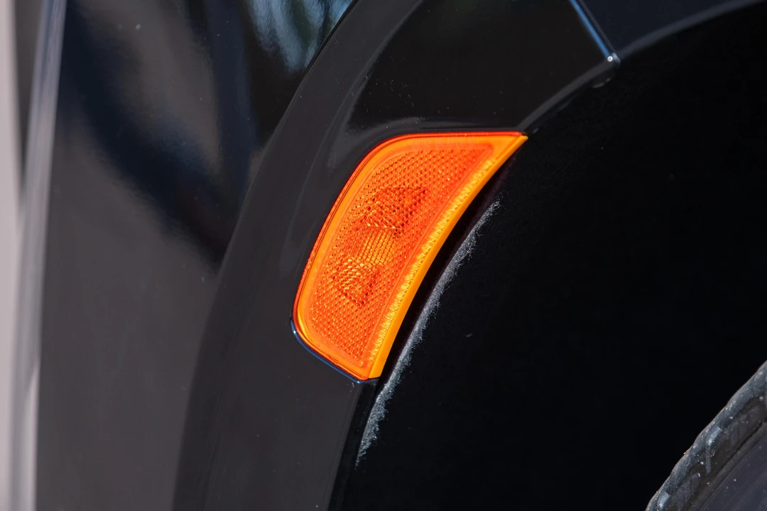 2023 Cadillac Escalade 5th Gen - Image 11 of 31