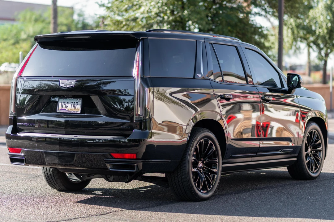 2023 Cadillac Escalade 5th Gen - Image 7 of 31