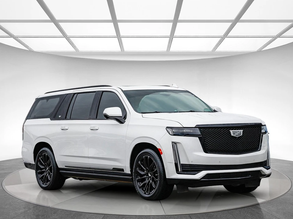 2023 Cadillac Escalade 5th Gen - Image 5 of 12