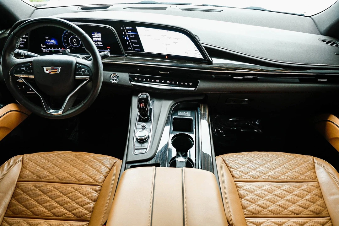 2023 Cadillac Escalade 5th Gen - Image 10 of 12