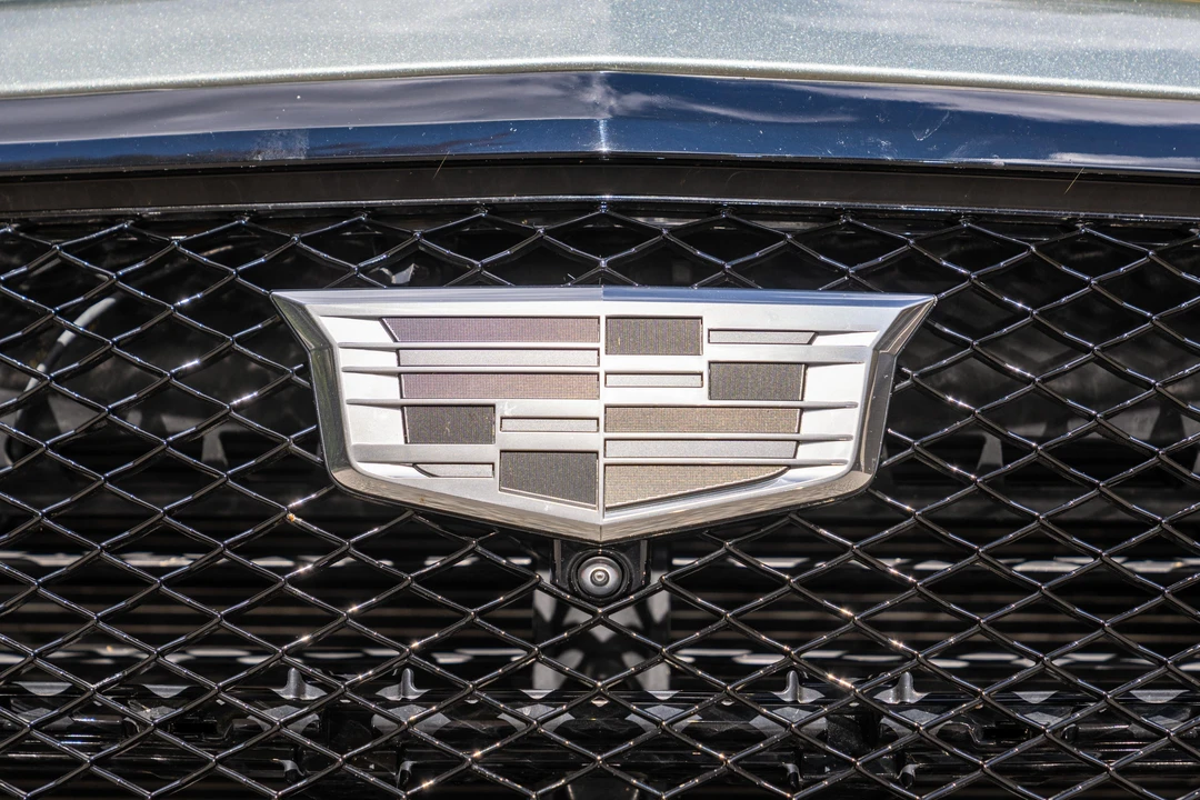 2023 Cadillac Escalade 5th Gen - Image 12 of 31