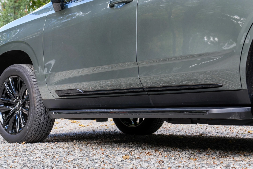 2023 Cadillac Escalade 5th Gen - Image 17 of 31