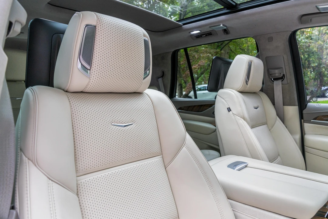 2023 Cadillac Escalade 5th Gen - Image 31 of 31