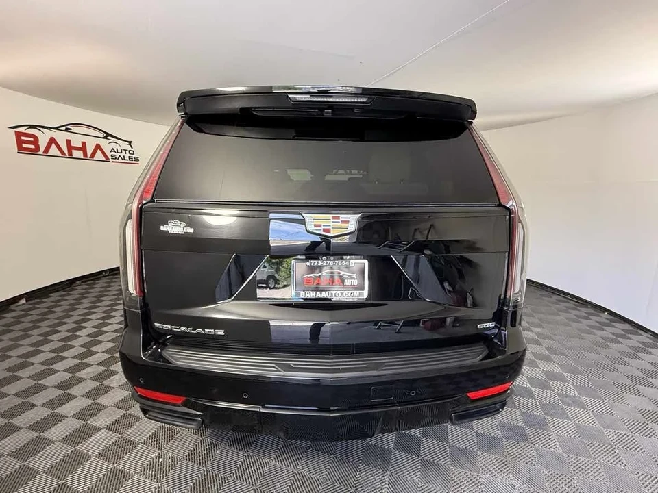 2023 Cadillac Escalade 5th Gen - Image 10 of 21