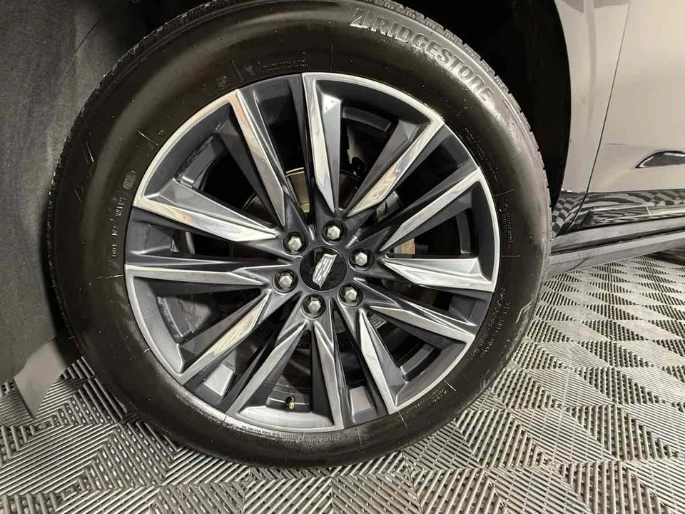 2023 Cadillac Escalade 5th Gen - Image 4 of 21