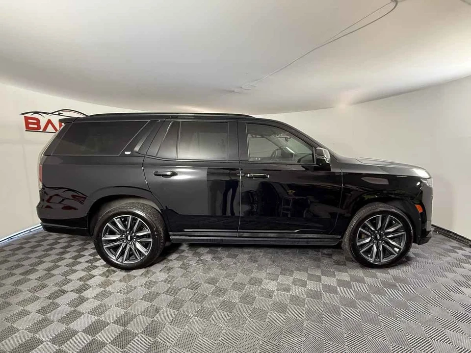 2023 Cadillac Escalade 5th Gen - Image 13 of 21