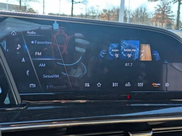 2023 Cadillac Escalade 5th Gen - Image 13 of 16