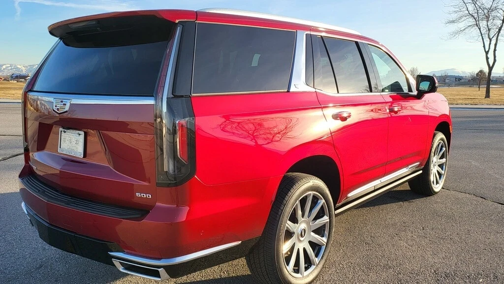 2023 Cadillac Escalade 5th Gen - Image 5 of 12