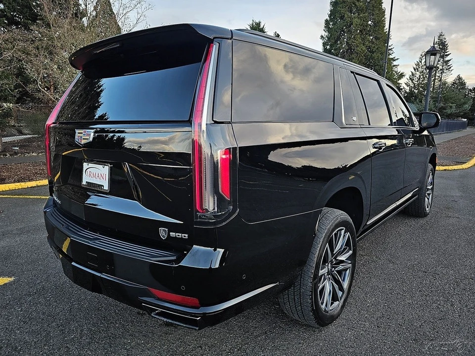 2023 Cadillac Escalade 5th Gen - Image 5 of 21