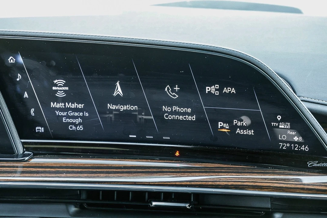 2023 Cadillac Escalade 5th Gen - Image 12 of 21