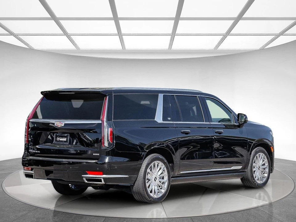 2023 Cadillac Escalade 5th Gen - Image 4 of 21