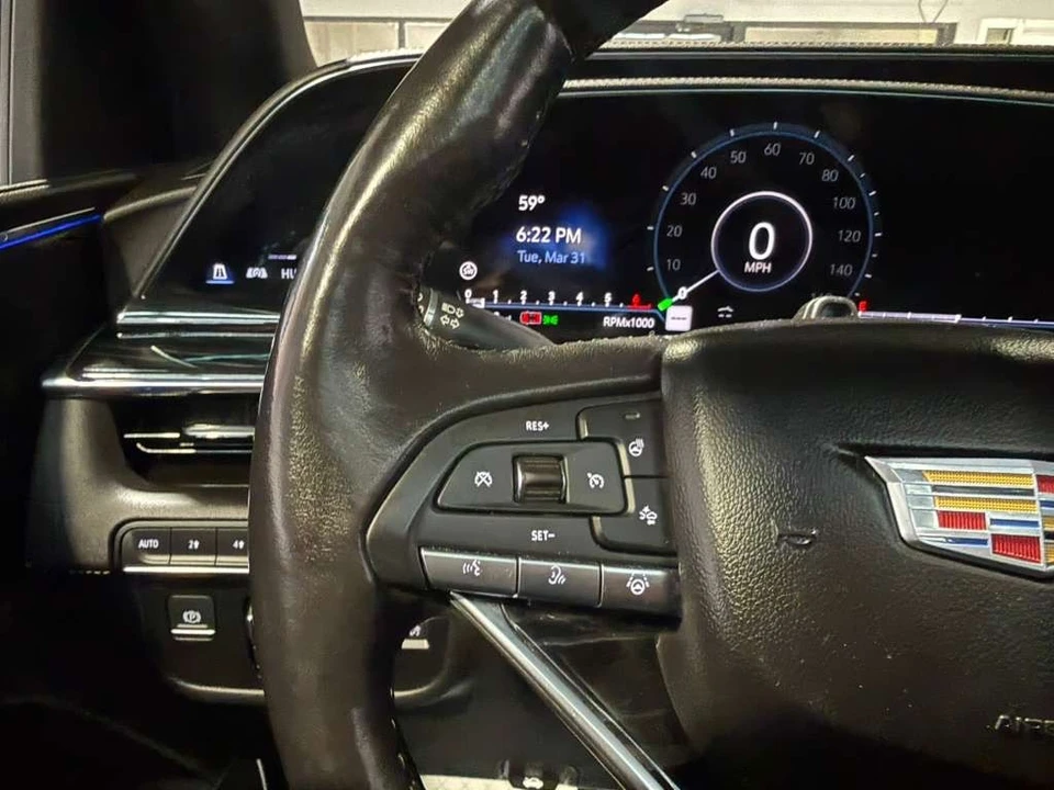 2023 Cadillac Escalade 5th Gen - Image 15 of 21
