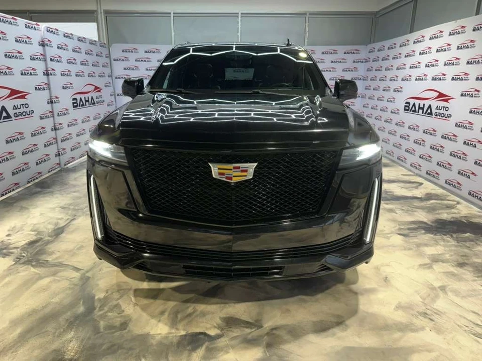 2023 Cadillac Escalade 5th Gen - Image 4 of 21