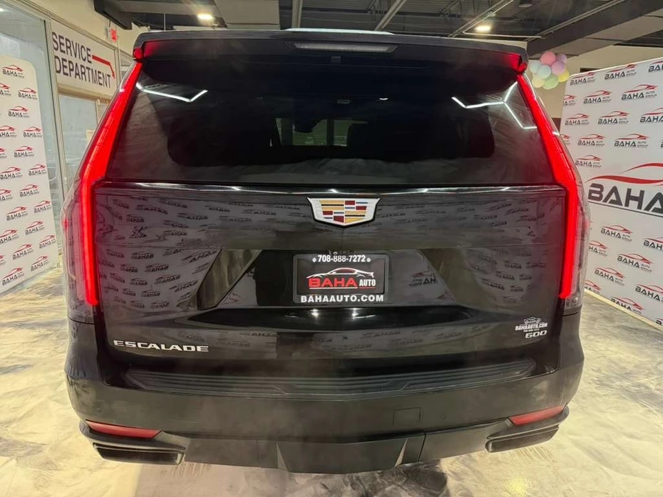 2023 Cadillac Escalade 5th Gen - Image 12 of 21