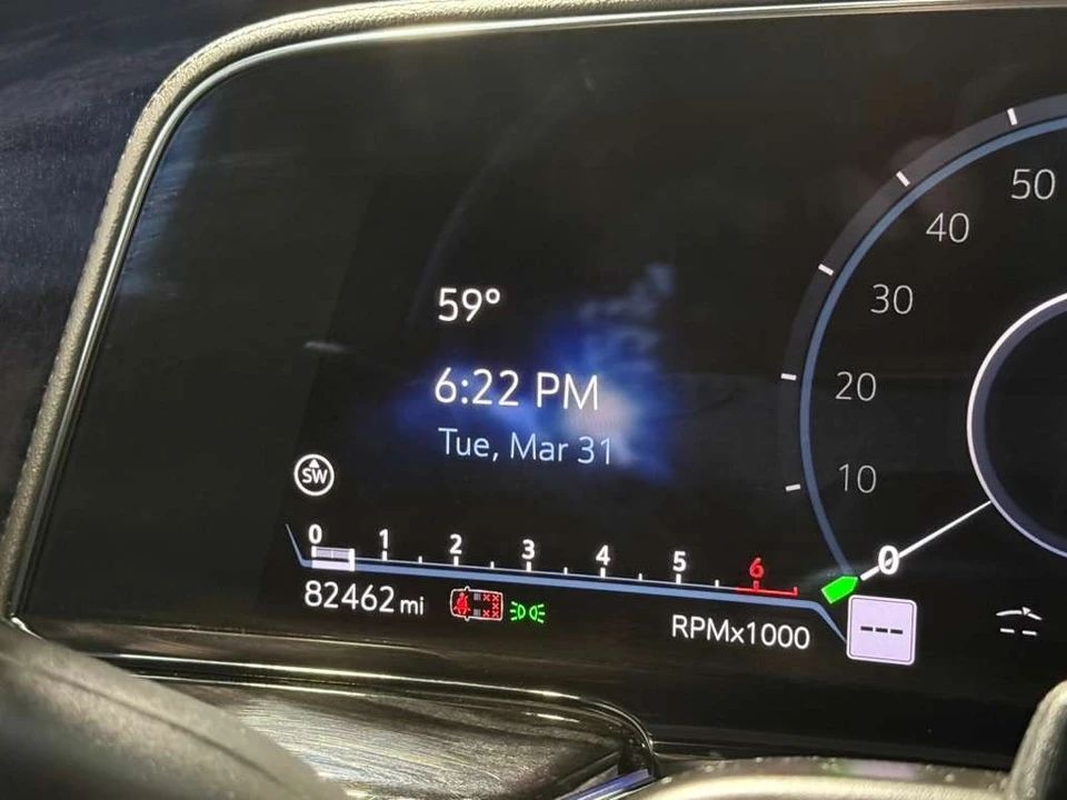 2023 Cadillac Escalade 5th Gen - Image 17 of 21