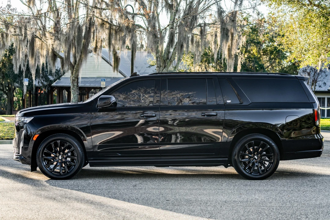 2023 Cadillac Escalade 5th Gen - Image 6 of 31