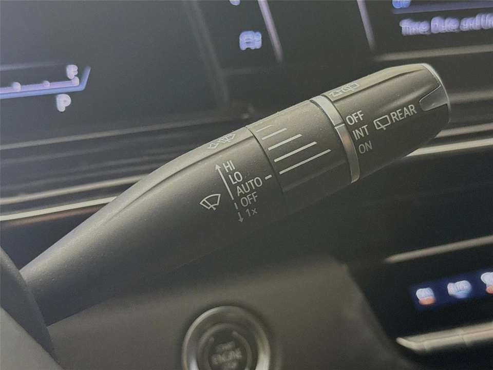 2023 Cadillac Escalade 5th Gen - Image 6 of 21