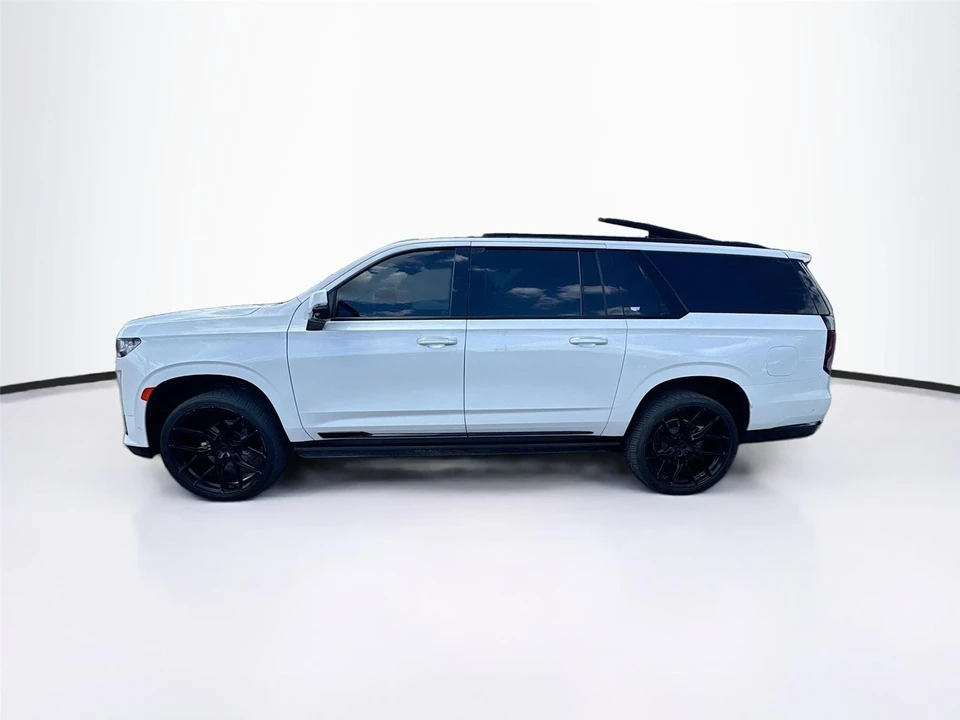 2023 Cadillac Escalade 5th Gen - Image 2 of 18
