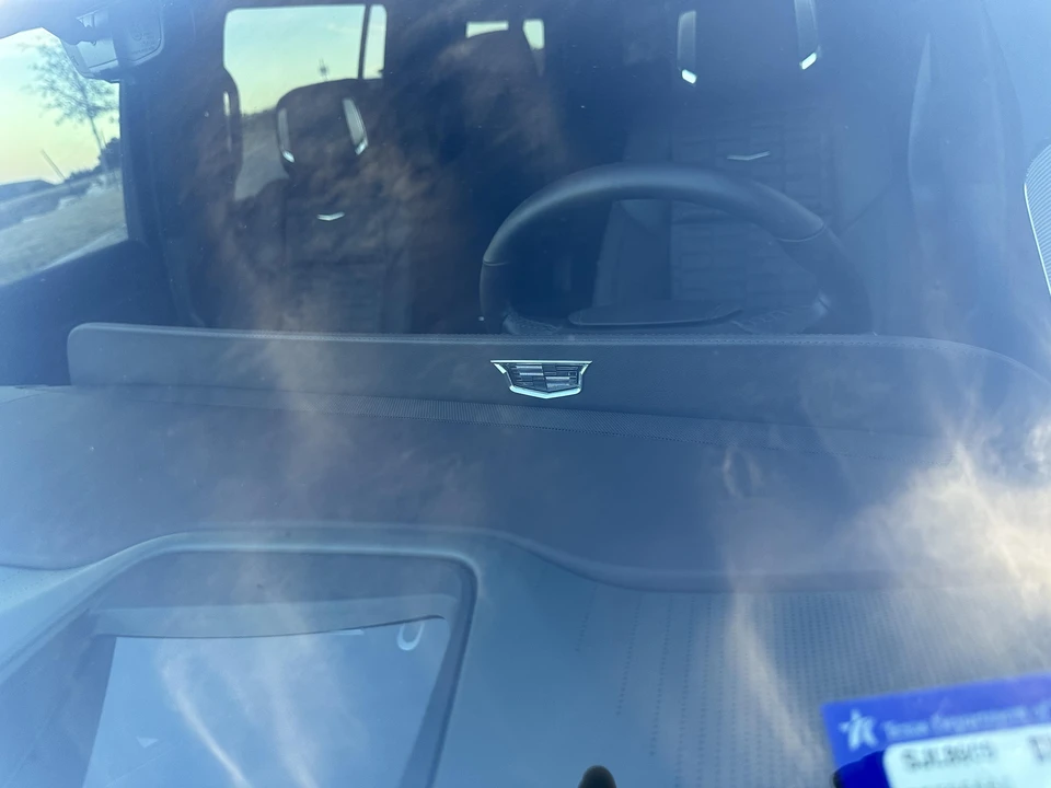2023 Cadillac Escalade 5th Gen - Image 20 of 31