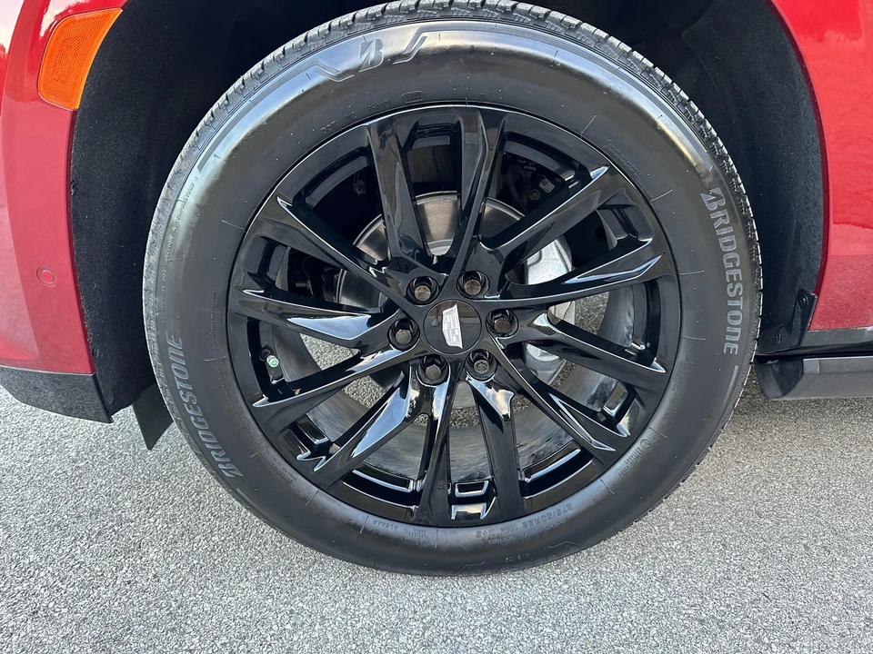 2023 Cadillac Escalade 5th Gen - Image 29 of 31