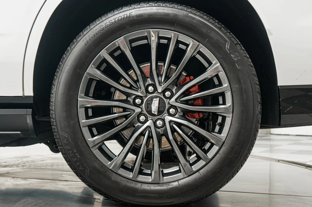 2023 Cadillac Escalade-V 5th Gen - Image 11 of 21