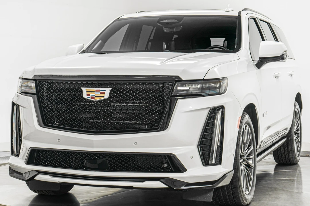 2023 Cadillac Escalade-V 5th Gen - Image 5 of 21