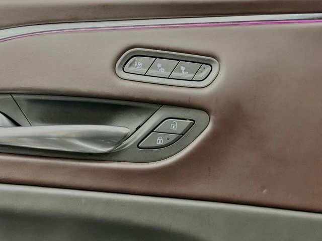 2023 Cadillac Escalade-V 5th Gen - Image 21 of 21