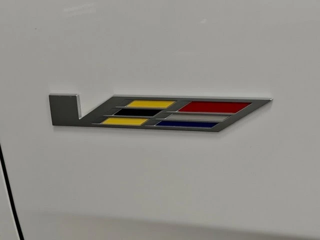 2023 Cadillac Escalade-V 5th Gen - Image 19 of 21