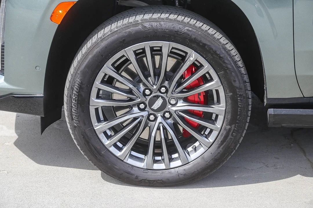 2023 Cadillac Escalade-V 5th Gen - Image 9 of 21