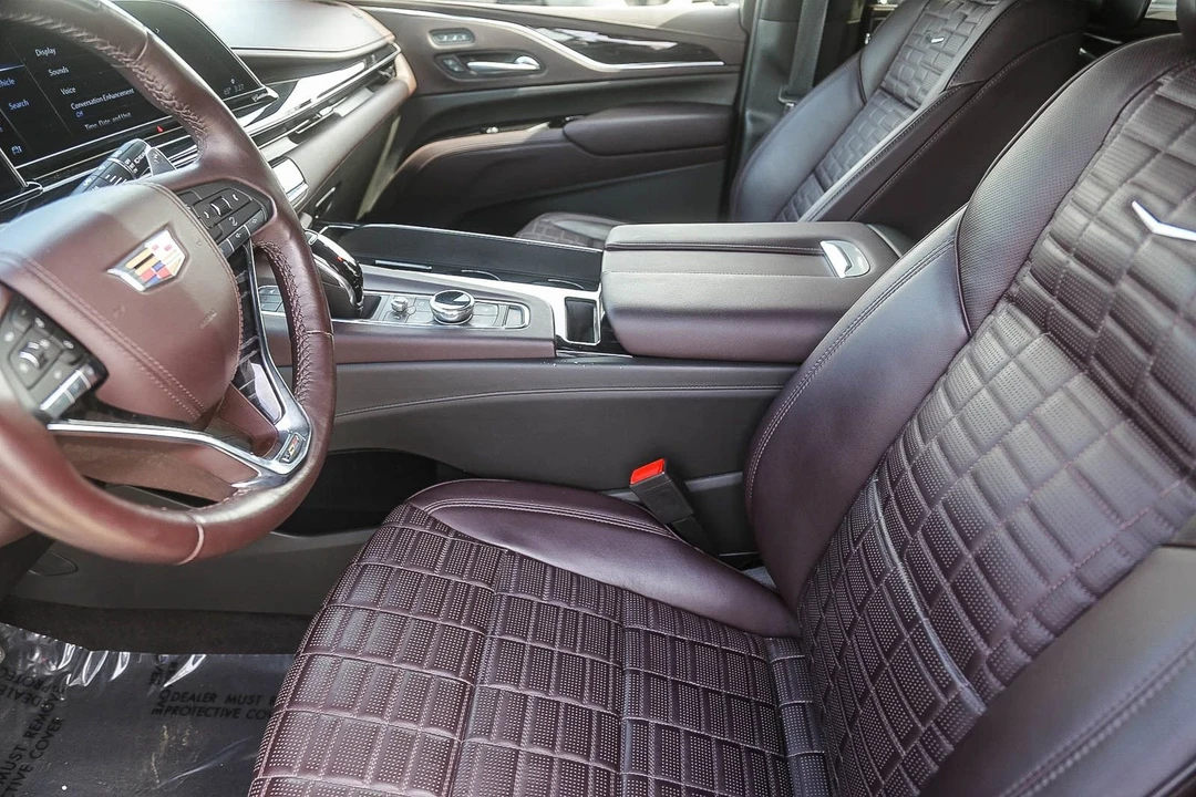 2023 Cadillac Escalade-V 5th Gen - Image 17 of 21