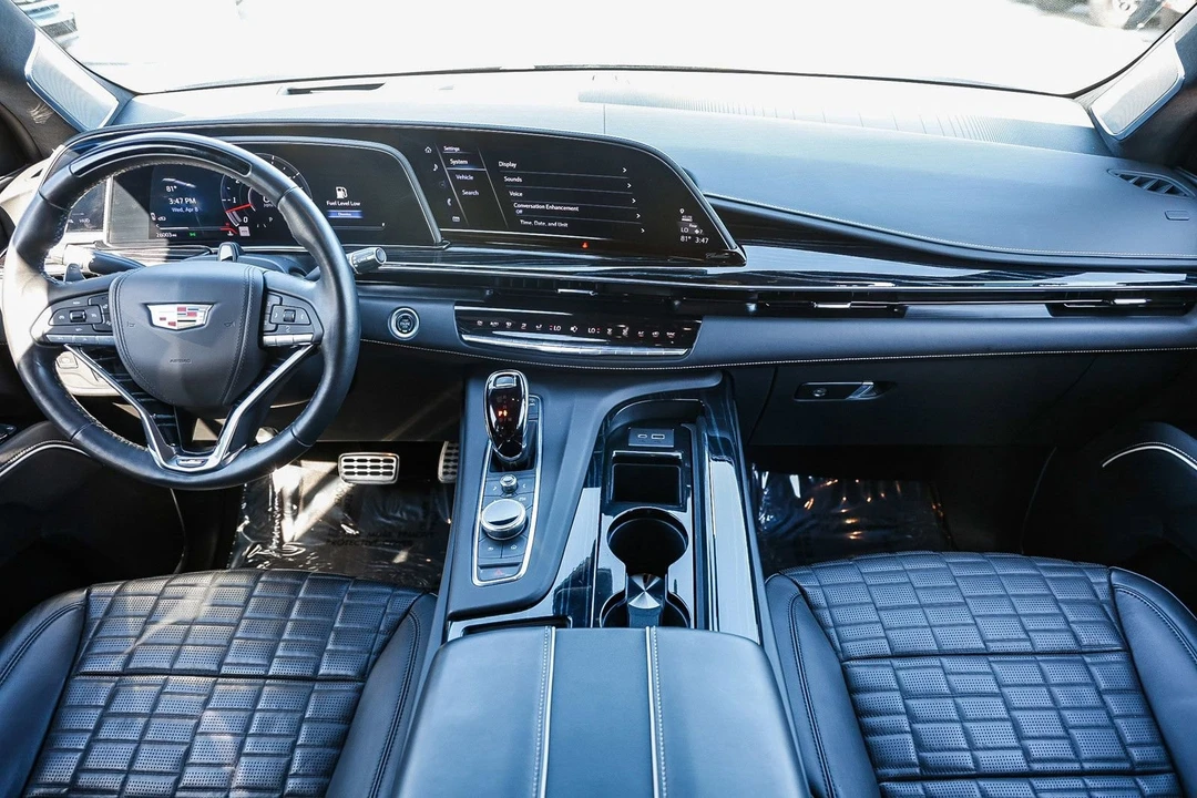 2023 Cadillac Escalade-V 5th Gen - Image 10 of 21