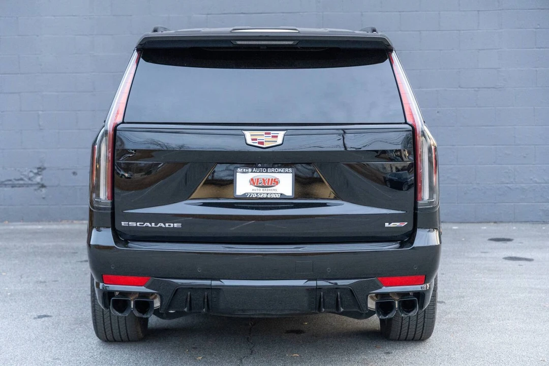 2023 Cadillac Escalade 5th Gen - Image 5 of 19