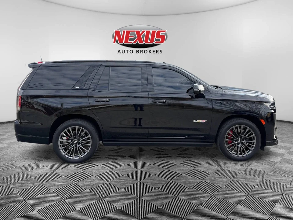 2023 Cadillac Escalade 5th Gen - Image 3 of 13