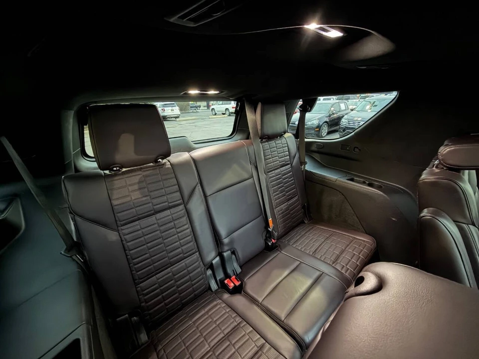 2023 Cadillac Escalade 5th Gen - Image 20 of 21
