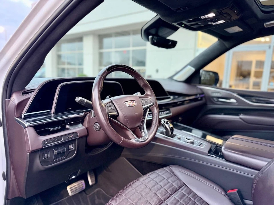 2023 Cadillac Escalade 5th Gen - Image 9 of 21