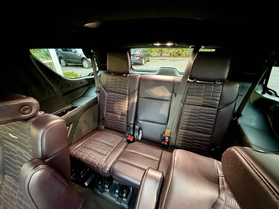 2023 Cadillac Escalade 5th Gen - Image 14 of 21