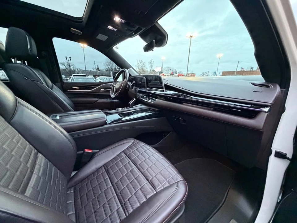 2023 Cadillac Escalade 5th Gen - Image 21 of 21